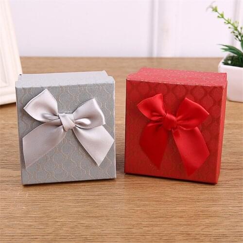 9x8.5x5.5cm Paper Jewelry Gift Box Watch Boxes Bowknot Fish Scale Pattern Party Gift Packing Display Multicolor 1PC