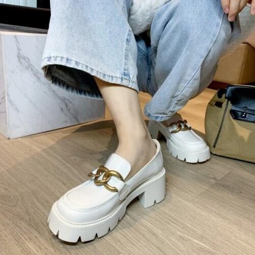 Sondr Women's Moccasins