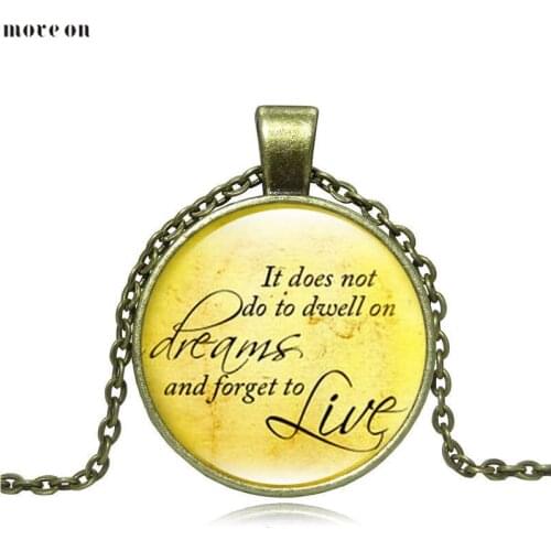 Retro Choker Chain Harry Letter It does not do to dwell on Necklace Pendant Time Precious Stone Charm For Lovers Gift