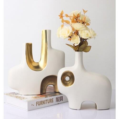 Modern Light Luxury Hand-painted Ceramic Crafts Home Decoration Vase Creative Electroplating Living Room Decorations