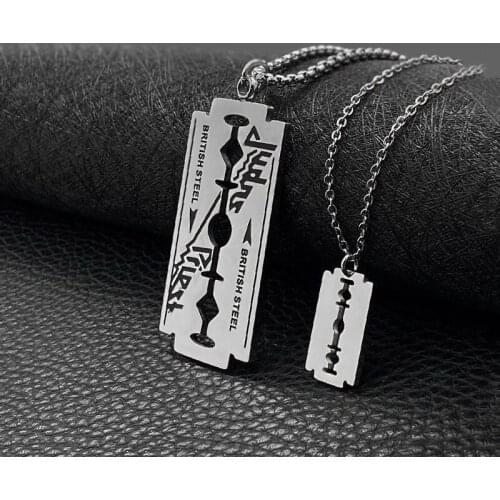 Hip Hop Hollow Out Blade Necklace Razor Blade Pendants Necklaces Movie Jewelry Stainless Steel Necklace Gift Collares 50cm