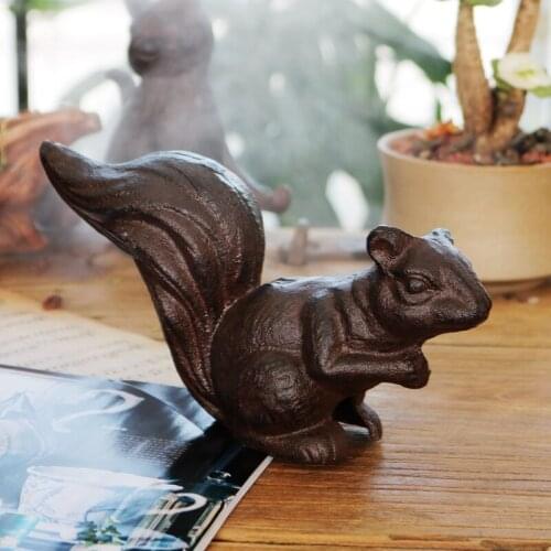 Cute Squirrel Gardening Cast Iron Decoration Garden Decorations Home Courtyard Home Craft Simulation