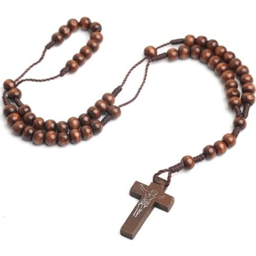 Natural Pine Wood Grain Beads Jesus Cross Rosary Necklace Carved Rosary Pendant Christian Jewelry Necklace Harajuku
