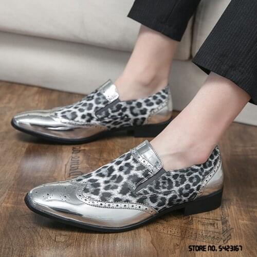 Britain Gentleman Dress Brogue Shoes For Men Pointed Leopard Grain Mix Oxford Loafers Wedding Footwear Sapato Social Masculino