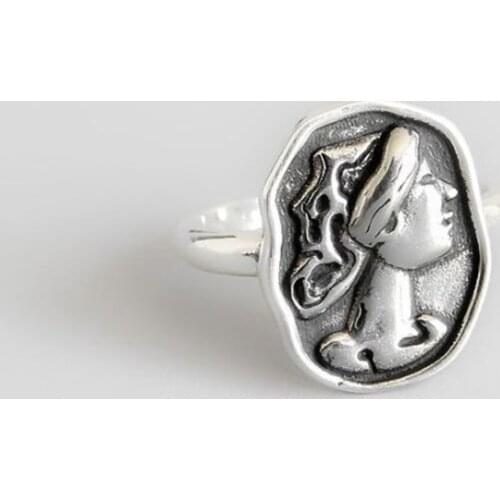 Hot Sale New Arrival Creative Old Queen Portrait Thai Silver Embossed 925 Sterling Silver Jewelry Literary Opening Rings SR415