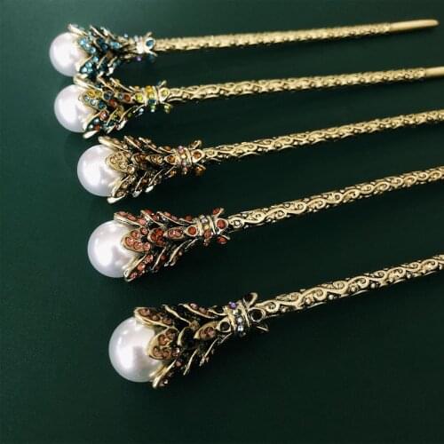 Muylinda Hairpins With Pearls