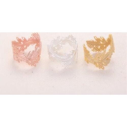 Trendy Feather style Ring Leaves Pattern Three Color Optional