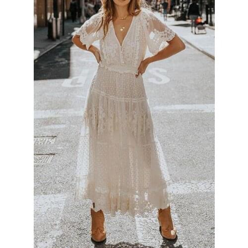 Women Casual Bohemian Style Long Dress V Neck Short Sleeve Tassel Big Hem Patchwork Lace Vacation Vestidos Feminino Summer 2021