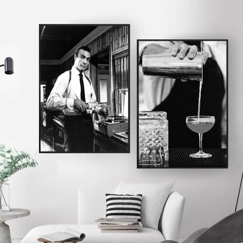 Roger Moore James Bond 007 Movie Poster Classic Vintage Canvas Painting Black White Wall Art Picture For Living Room Home Decor