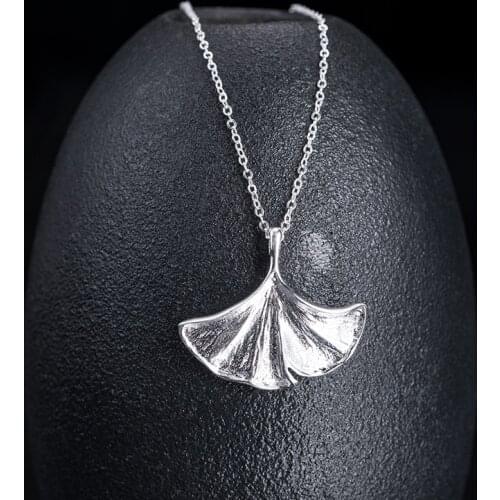 VLA 925 Sterling Silver Creative Simple Ginkgo Leaf Pendant And Necklace Womens Fashion Trend Jewelry Customization