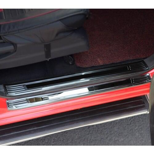 Car Accessories for Nissan Navara NP300 2015-2019 Stainless Steel Inner & Outer Door Sill Scuff Plate Threshold Cover Trim 8pcs