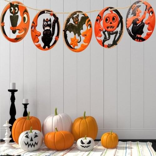 5pcs/string New Halloween Hanging Wooden Sign Chic Design Widely Used Decoration Wall Plaque Living Room Wall Decoration Gift