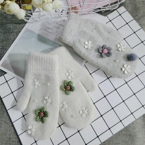 New Korean gloves wool flower warm knitted girl child spring winter gloves gray mittens