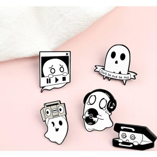 Cute Boo Enamel Pins Ghost Music Box Brooch Lapel Pin Badge Bag Custom Cartoon Funny Jewelry Gifts for Kids Friends Wholesale