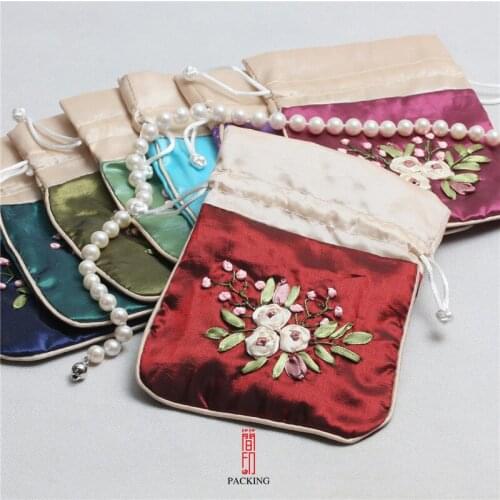 6pcs/lot Bag Gift Classic Chinese Embroidery Jewelry Bag Storage Organizer Small Pouch Handmade Embroideries Earphone Bag