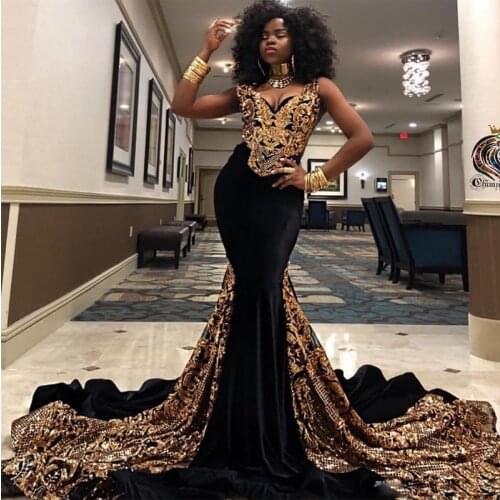 Sparkly Gold Sequined And Black Evening Dresses V Neck Wide Strap Formal Dress Sweep Train Black Girls Celebrity Gowns 2019