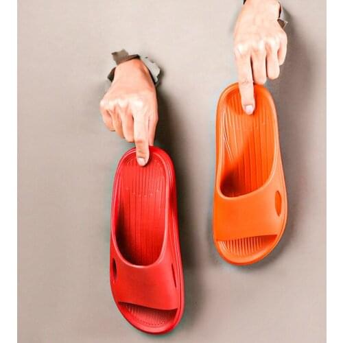 Men Women Slippers Couples Shoes Sandals Slip-Proof Thick-Soled Indoor Outdoor Flip Flops House Shoes Bathroom Unisex Slippers