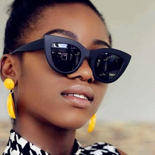 AKA VISION Retro Cat Eye Sunglasses Women 2021 Brand Designer Eyewear Women/Men Mirror Lens Cateye Sun Glasses For Female UV400