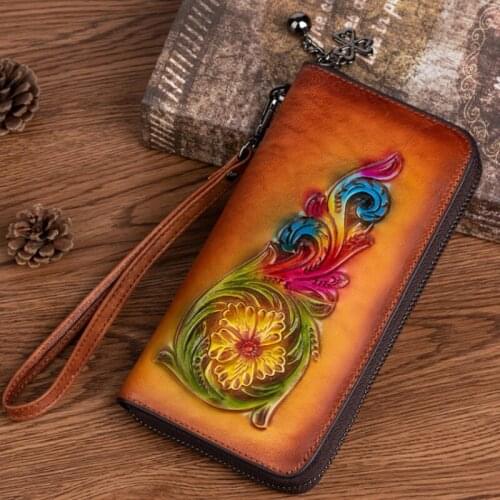 Vintage Embossing Women Wallets 2021 Summer Genuine Leather Large Clutch Wallet Nature Cowhide Phone Purse Floral Card Holder