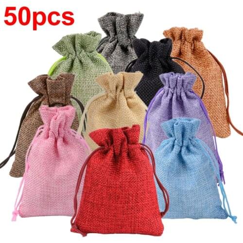 50 Pcs/Lot Drawstring Natural Burlap Bag Jute Gift Bags Multi Size Jewelry Packaging Wedding Bags with Candy Bag Can Custom Logo