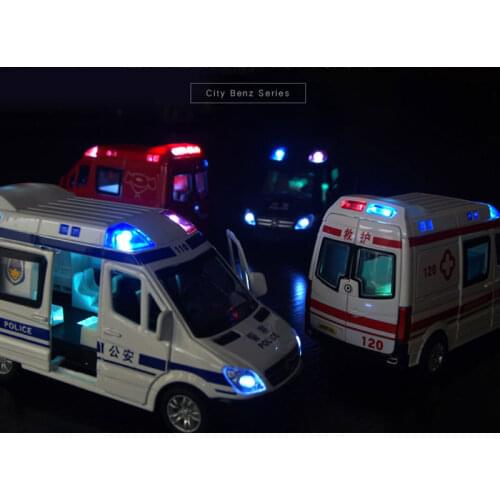 Alloy Diecast Car Model 1:32 Alloy Police Car Ambulance Model Sound and Light Toy Pull Back Car Collection Model Boy Gift