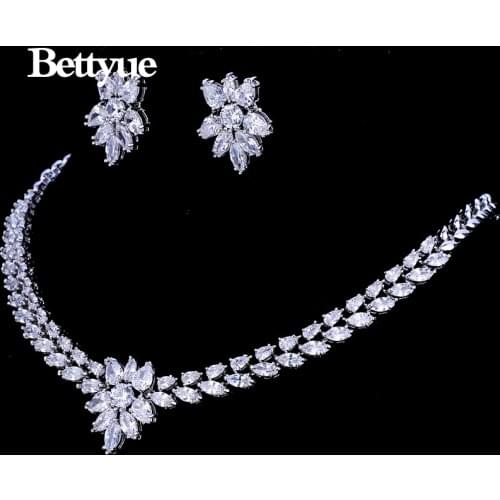 Bettyue Brand Fashion Elegance AAA Cubic Zircon White Gold Flower Shape Jewelry Sets For Woman Gothic Style Wedding Party Gifts