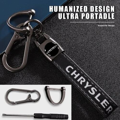 Metal Key Ring Car KeyChain With Auto Logo Steel Buckle Anti-Lost Accessories For Chrysler 300c Voyager Town Country Grand PT