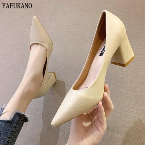 Pointed Toe Single Shoes 2020 New All-Match Shallow Mouth Womens Shoes Career Square Heels Fashion Party Dress Lady Pumps 7cm