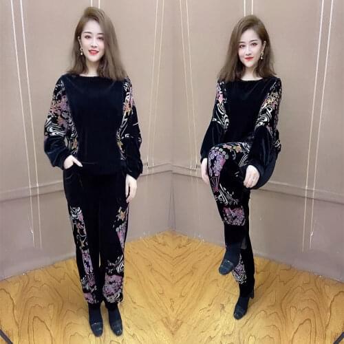Large size womens casual suit 2021 spring new fashion velvet mosaic plus fat to increase slim belly cover two-piece set