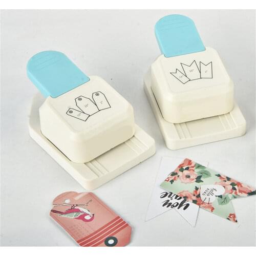 1pc Kawaii Press Type Cutting Paper Lace Tool DIY Toy Flower Beater Pattern Photo Cutter Tool Scrapbooking Puncher