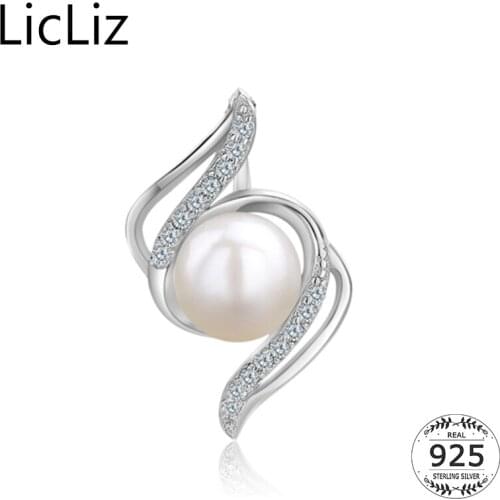 LicLiz Silver Pendants