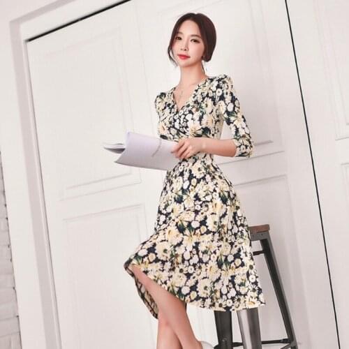 Summer new fresh dress ladies daisy floral dress lady temperament printed high waist wrapped dress