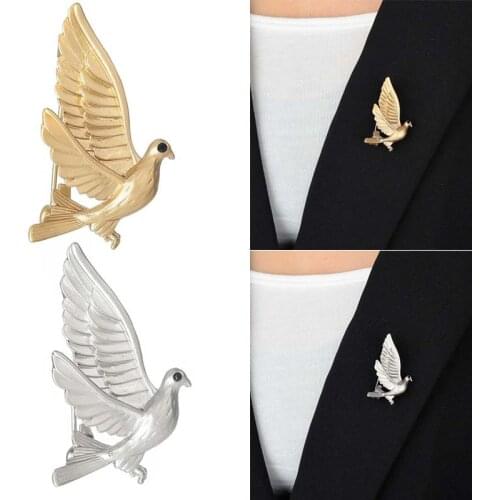 Women Metal Peace Dove Brooches Pins Golden Tone Corsage Christmas Gifts TT@88