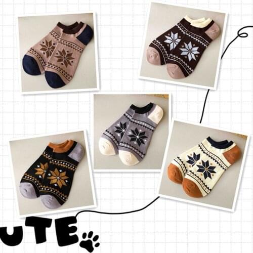 5Pairs hemp socks funny Maple Leaf High Quality Socks Deodorant Absorb Sweat Cotton Ankle unisex weed socks with hemp Men socks