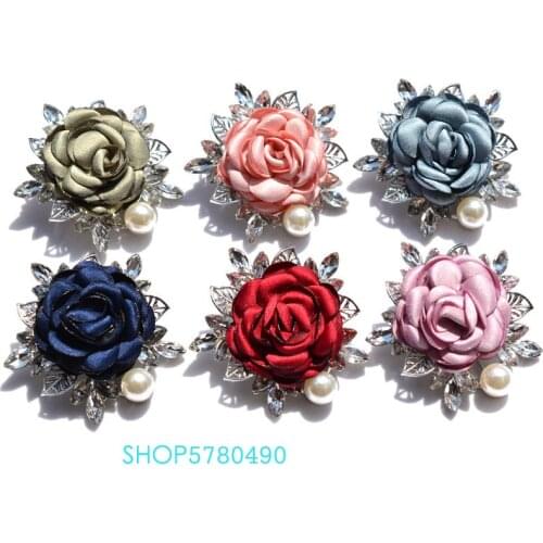 Fashion Jewelry Six Color Rhinestone Cloth Flower Brooch for Women Breast Rose Pin Brooch Pin Ladies Coats Garments Accessory