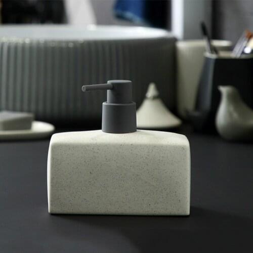 Simple Rectangle Ceramic Portable Soap Dispenser Shampoo Bottle Hand Sanitizer Jar Bathroom Accessories 500ml Lotion Bottle WF
