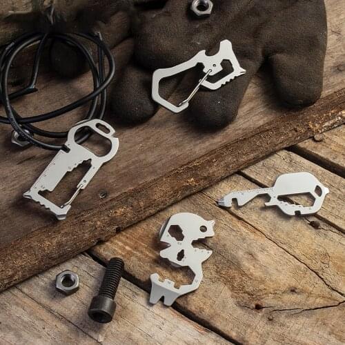 Hand Tool Multifunctional Tool EDC Mini Tool Card Bear Key chain Mini Tools Bottle Opener Screwdriver Phone Handle Repair Tool