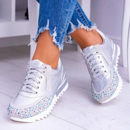 Women Sneakers 2021 Fashion Snake Print Casual Shoes Ladies Ourdoor Sport Shoes Shine Crystal Platform Female Vulcanized Shoes