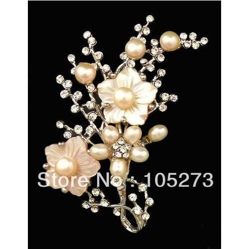 HAI YING WEI YE Brooches