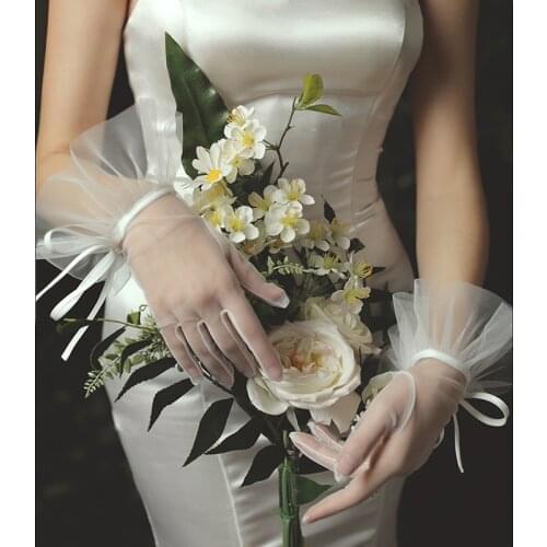 Bridal Gloves Transparent Gloves Ivory Wedding Short Wrist Gloves Women Marriage Evening Party Prom Dresses Accessories