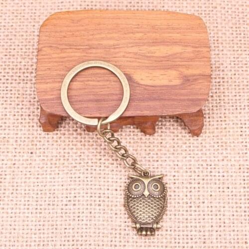 20pcs New Fashion Keychain 28x18mm owl standing branch Pendants DIY Men Jewelry Car Key Chain Ring Holder Souvenir For Gift