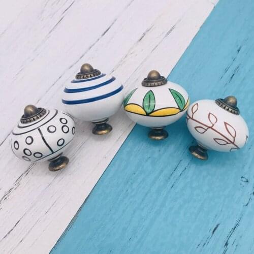 6pcs 40MM Door Handle Vintage Ceramic Door Drawer Knobs Rural Flower White Ceramic Cupboard Locker Furniture Hardware Handle