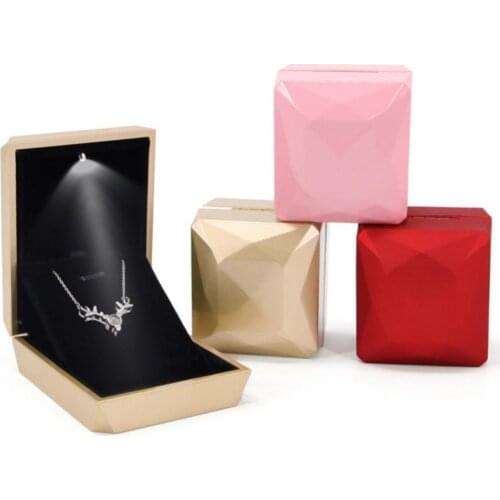 Rhombus Surface LED Rings Holder Jewelry Storage Box Case Container Organizer Jewelry Display Gift Case Packaging Showcase Boxes