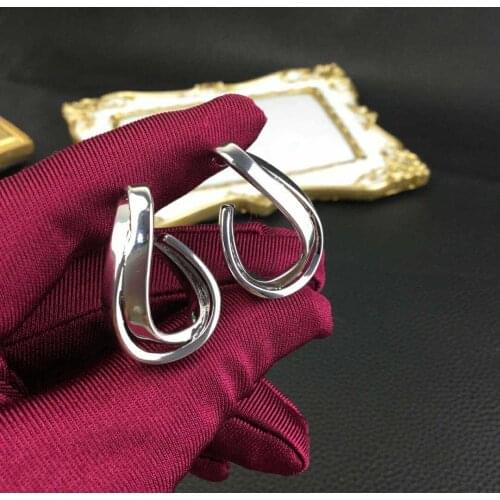 Europe and America Cold Wind Twisted Metal Earrings Metal Earrings 2020 New Fashion