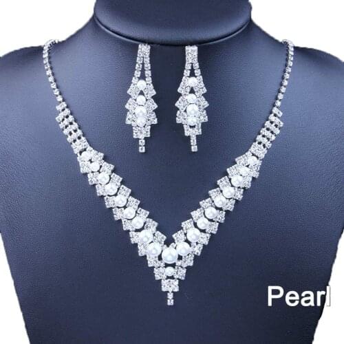 Bride Wedding Simple Necklace and Earring for Girls Necklace Set Luxury Austrian Crystal Necklace Pearl Earrings Set Accessories