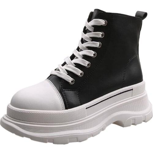 Oonagh Women's Sneakers