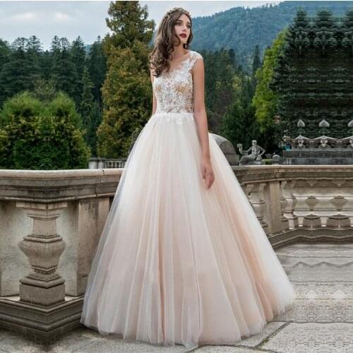 Light Champagne Tulle A-line Wedding Dress With Lace Appliques Bridal Gowns Backless Vestido de noiva Custom Made Floor Length