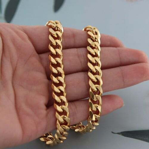 Thick NK Curb Cuban Brake Chain Necklace Custom Bold Letter Pendant Necklace Women Men Jewelry Fashion Personalized Name Choker