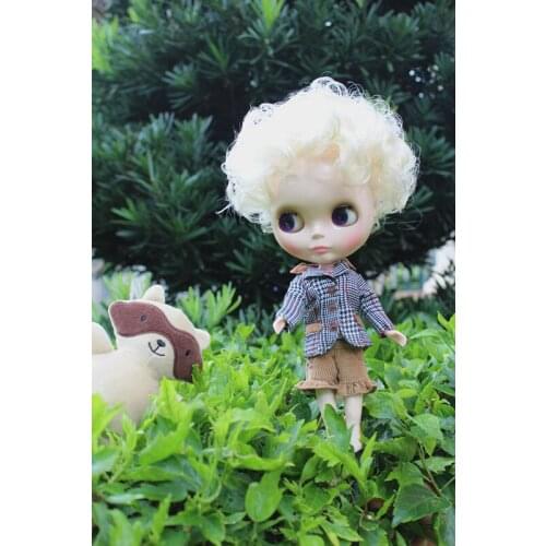 Blygirl White short hair Blyth doll nude doll 30BL717 ordinary DIY doll body joints 7 to change their own makeup