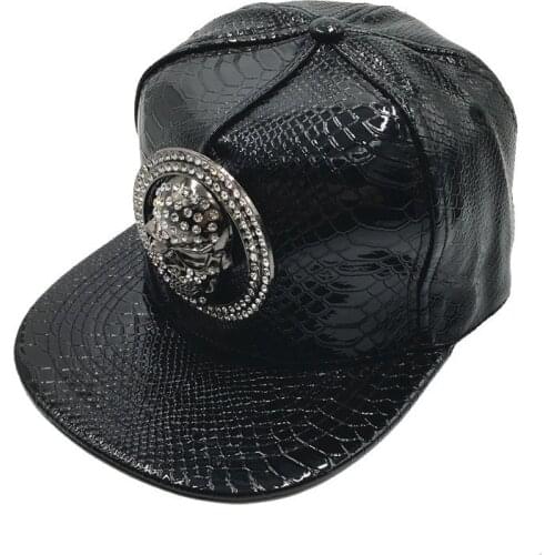 Europese En Amerikaanse Punk Stijl Gouden Lederen Rand Schedel Klinknagel Hip-Hop Baseball Cap Hip Hop Platte Rand Hoed